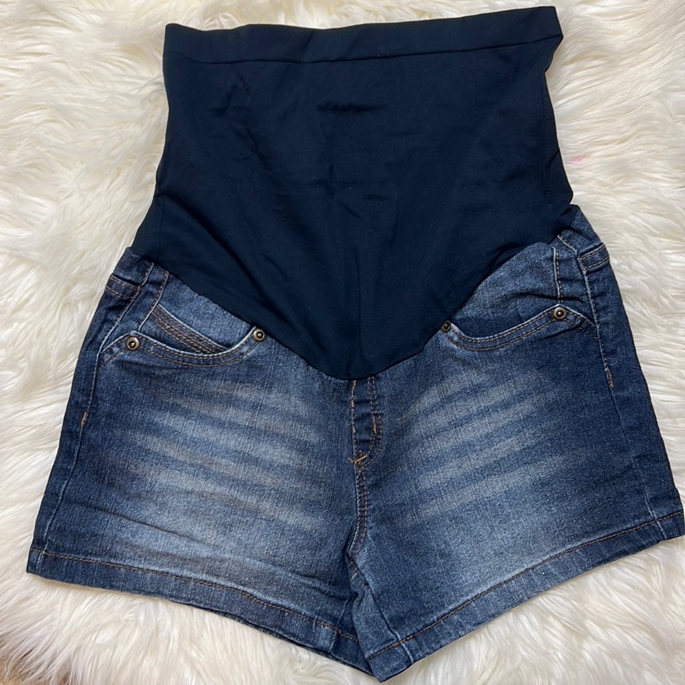 Maternity denim shorts